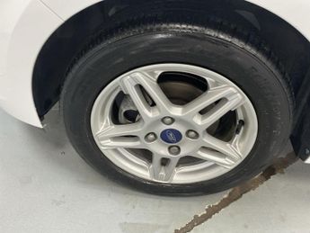 FORD KA+ 1.2 Ti-VCT Zetec Hatchback 5dr Petrol Manual Euro 6 (85 ps) - AA