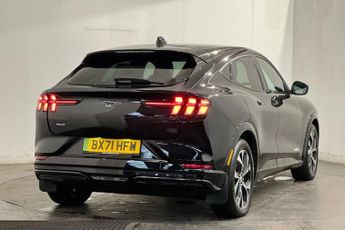 FORD MUSTANG MACH-E Standard Range 70kWh SUV 5dr Electric Automatic AWD (269 ps) 360