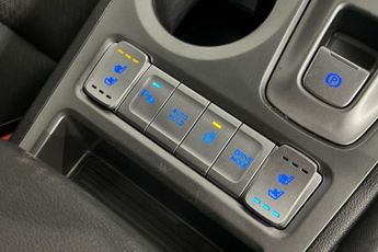 HYUNDAI KONA 64kWh Premium SE SUV 5dr Electric Auto (7kW Charger) (204 ps) Pa