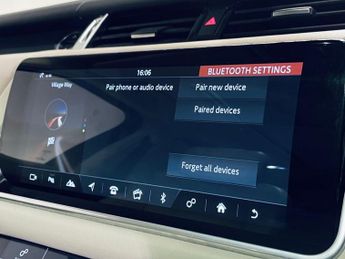 LAND ROVER RANGE ROVER SPORT 3.0 SD V6 HSE Dynamic SUV 5dr Diesel Auto 4WD Euro 6 (s/s) (306 