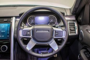 LAND ROVER DISCOVERY 3.0 D300 MHEV R-Dynamic HSE SUV 5dr Diesel Auto 4WD Euro 6 (s/s)