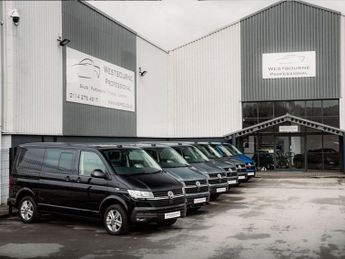 VOLKSWAGEN TRANSPORTER 2.0 TDI T30 Highline Kombi 5dr Diesel DSG FWD SWB Euro 6 (s/s) (
