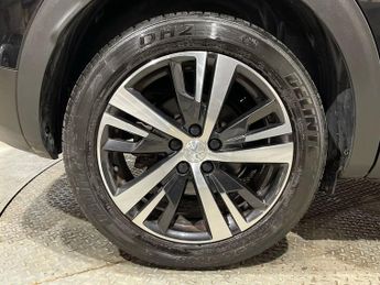 PEUGEOT 3008 1.2 PureTech GPF Allure SUV 5dr Petrol EAT Euro 6 (s/s) (130 ps)