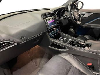 JAGUAR F-PACE 2.0 D240 R-Sport SUV 5dr Diesel Auto AWD Euro 6 (s/s) (240 ps)