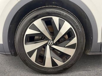 VOLKSWAGEN ID.4 Pro Performance 77kWh 1ST Edition SUV 5dr Electric Auto (204 ps)
