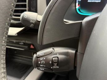 CITROEN C5 AIRCROSS 1.6 PureTech Flair SUV 5dr Petrol EAT8 Euro 6 (s/s) (180 ps)