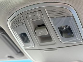 HYUNDAI TUCSON 2.0 CRDi MHEV Premium SE SUV 5dr Diesel Hybrid Auto 4WD Euro 6 (