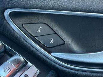 MERCEDES-BENZ C-CLASS 2.1 C300h BlueTEC AMG Line Saloon 4dr Diesel Hybrid G-Tronic+ Eu