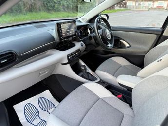 TOYOTA YARIS 1.5 VVT-h Excel Hatchback 5dr Petrol Hybrid E-CVT Euro 6 (s/s) (