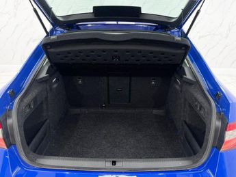 SKODA SUPERB 1.5 TSI ACT SE Hatchback 5dr Petrol DSG Euro 6 (s/s) (150 ps)