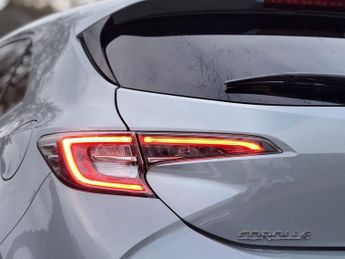 TOYOTA COROLLA 1.8 VVT-h GPF Design Hatchback 5dr Petrol Hybrid CVT Euro 6 (s/s