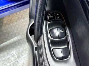 NISSAN QASHQAI 1.6 dCi Tekna SUV 5dr Diesel XTRON 2WD Euro 6 (s/s) (130 ps)