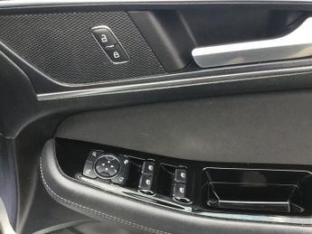 FORD S-MAX 1.5T EcoBoost Titanium MPV 5dr Petrol Manual Euro 6 (s/s) (165 p