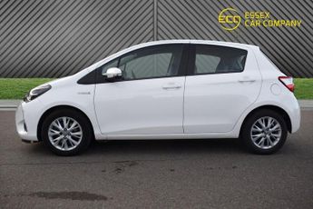 TOYOTA YARIS 1.5 VVT-h Icon Tech Hatchback 5dr Petrol Hybrid E-CVT Euro 6 (s/