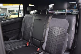 VOLKSWAGEN TIGUAN ALLSPACE 1.5 TSI R-Line SUV 5dr Petrol DSG Euro 6 (s/s) (150 ps)