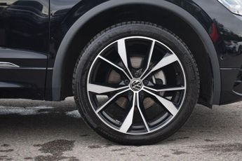 VOLKSWAGEN TIGUAN ALLSPACE 1.5 TSI R-Line SUV 5dr Petrol DSG Euro 6 (s/s) (150 ps)