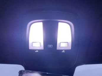 VOLVO XC40 Recharge Twin 78kWh SUV 5dr Electric Auto AWD (408 ps)