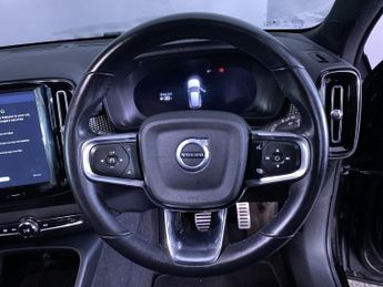 VOLVO XC40 Recharge Twin 78kWh SUV 5dr Electric Auto AWD (408 ps)