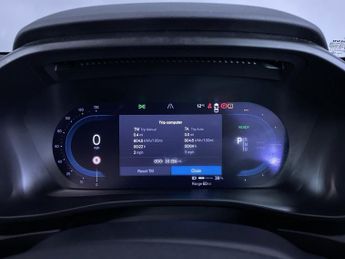 VOLVO XC40 Recharge Twin 78kWh SUV 5dr Electric Auto AWD (408 ps)