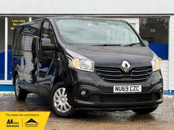 Renault Trafic 1.6 dCi 29 Sport Nav Minibus Double Cab 5dr Diesel Manual LWB Eu