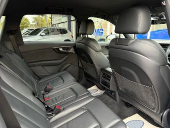 AUDI Q7 3.0 TFSI V6 55 Black Edition SUV 5dr Petrol Tiptronic quattro Eu