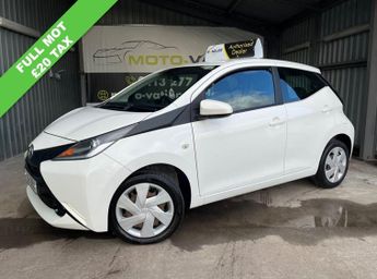 Toyota AYGO 1.0 VVT-i x-play Hatchback 5dr Petrol Manual Euro 6 (68 ps)