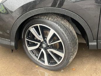 NISSAN QASHQAI 1.6 dCi Tekna SUV 5dr Diesel XTRON 2WD Euro 6 (s/s) (130 ps)