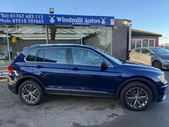VOLKSWAGEN TIGUAN 2.0 TDI SE Navigation SUV 5dr Diesel DSG Euro 6 (s/s) (150 ps)