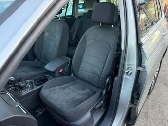 VOLKSWAGEN TIGUAN 2.0 TDI BlueMotion Tech SEL SUV 5dr Diesel DSG 4Motion Euro 6 (s