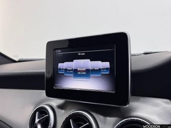 MERCEDES-BENZ CLA 2.1 CLA220d AMG Line Coupe 4dr Diesel 7G-DCT Euro 6 (s/s) (177 p