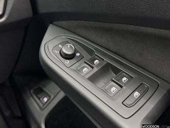 VOLKSWAGEN GOLF 1.4 TSI 13kWh Style Hatchback 5dr Petrol Plug-in Hybrid DSG Euro