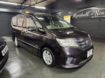 NISSAN SERENA 2.0 HWS S-HYBRID AUTO 8 SEATS 