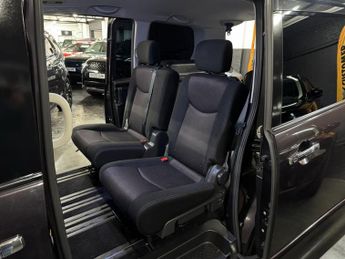 NISSAN SERENA 2.0 HWS S-HYBRID AUTO 8 SEATS 