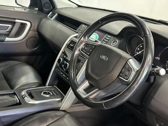 LAND ROVER DISCOVERY SPORT 2.0 TD4 SE Tech SUV 5dr Diesel Auto 4WD Euro 6 (s/s) (180 ps)