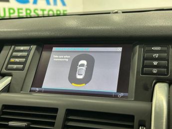 LAND ROVER DISCOVERY SPORT 2.0 TD4 SE Tech SUV 5dr Diesel Auto 4WD Euro 6 (s/s) (180 ps)