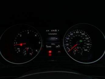 VOLKSWAGEN TIGUAN 2.0 TDI BlueMotion Tech SE Navigation SUV 5dr Diesel DSG 4Motion