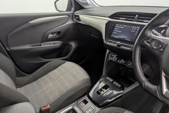 VAUXHALL Corsa Electric 50kWh SE Premium Hatchback 5dr Electric Auto (136 ps)