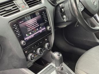 SKODA OCTAVIA 1.0 TSI GPF SE Technology Estate 5dr Petrol DSG Euro 6 (s/s) (11