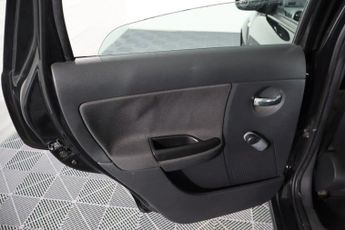 CITROEN C3 1.4i Cool Hatchback 5dr Petrol Manual (145 g/km, 72 bhp)