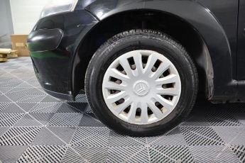 CITROEN C3 1.4i Cool Hatchback 5dr Petrol Manual (145 g/km, 72 bhp)