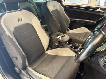 VOLKSWAGEN GOLF 2.0 TSI BlueMotion Tech R Hatchback 3dr Petrol DSG 4Motion Euro 