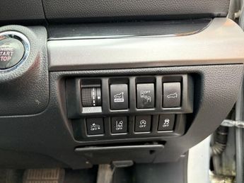 SUBARU OUTBACK 2.5i SE Premium Estate 5dr Petrol Lineartronic 4WD Euro 6 (s/s) 