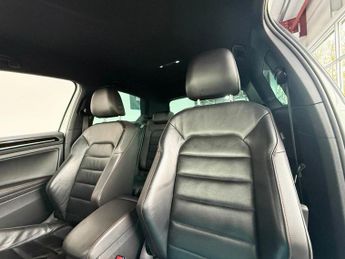 VOLKSWAGEN GOLF 2.0 TSI BlueMotion Tech GTI Clubsport 40 Hatchback 3dr Petrol DS