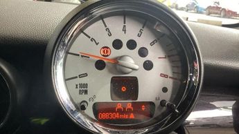 MINI HATCH 1.6 One Hatchback 3dr Petrol Manual Euro 5 (98 ps) MOT JULY 2026