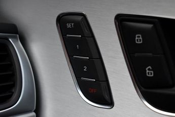 AUDI A6 AVANT 2.0TDi ULTRA S-LINE ESTATE S-TRONIC AUTO 187 BHP (EURO 6)