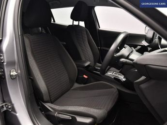 PEUGEOT E-2008 50kWh Active Premium SUV 5dr Electric Auto (7kW Charger) (136 ps