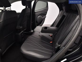 FORD MUSTANG MACH-E Standard Range 70kWh SUV 5dr Electric Automatic (269 ps)