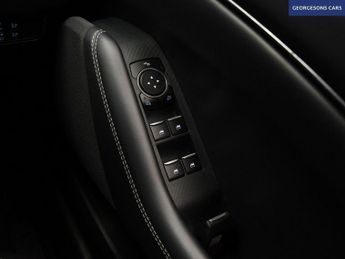 FORD MUSTANG MACH-E Standard Range 70kWh SUV 5dr Electric Automatic (269 ps)