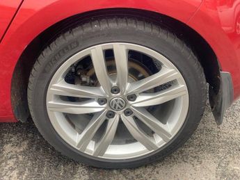 VOLKSWAGEN GOLF 1.4 TSI BlueMotion Tech ACT GT Edition Hatchback 5dr Petrol DSG 