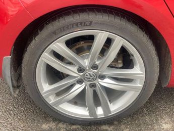 VOLKSWAGEN GOLF 1.4 TSI BlueMotion Tech ACT GT Edition Hatchback 5dr Petrol DSG 